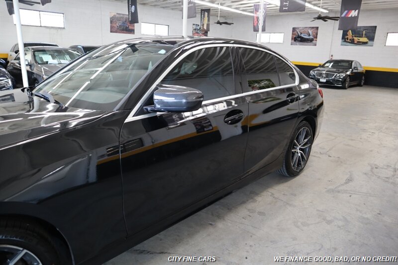 2019 BMW 330i - Photo 4 - Panorama City, CA 91402