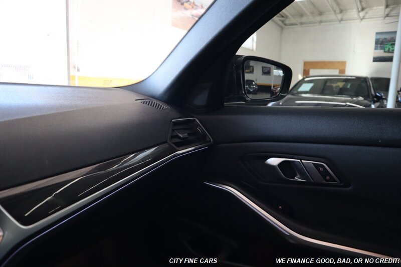 2019 BMW 330i - Photo 24 - Panorama City, CA 91402