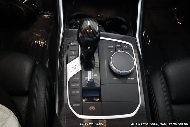 2019 BMW 330i - Photo 23 - Panorama City, CA 91402