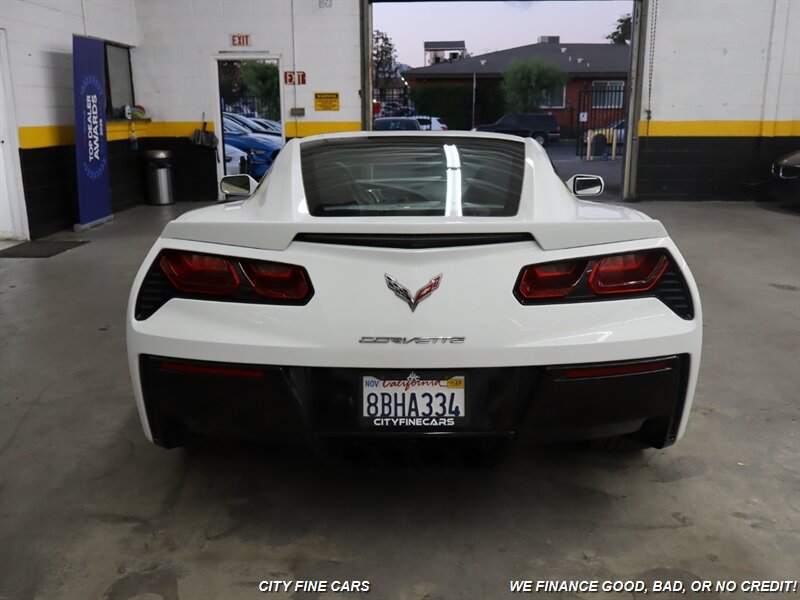 2017 Chevrolet Corvette Stingray Coupe photo 4