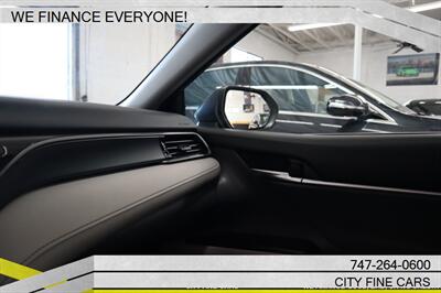 2021 Toyota Camry Hybrid SE   - Photo 22 - Panorama City, CA 91402