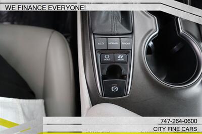2021 Toyota Camry Hybrid SE   - Photo 21 - Panorama City, CA 91402