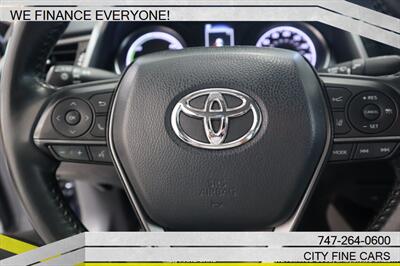 2021 Toyota Camry Hybrid SE   - Photo 16 - Panorama City, CA 91402