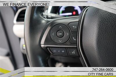 2021 Toyota Camry Hybrid SE   - Photo 15 - Panorama City, CA 91402