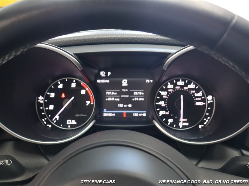2023 Alfa Romeo Giulia Ti - Photo 21 - Panorama City, CA 91402