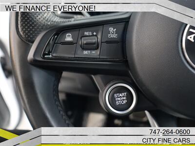 2023 Alfa Romeo Giulia Ti - Photo 17 - Panorama City, CA 91402
