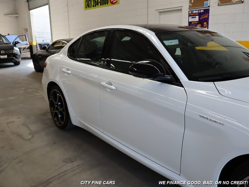 2023 Alfa Romeo Giulia Ti - Photo 11 - Panorama City, CA 91402