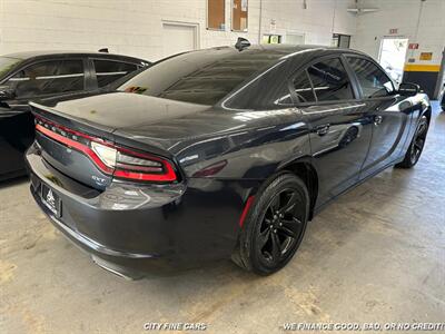 2016 Dodge Charger SXT   - Photo 8 - Panorama City, CA 91402