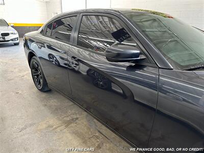 2016 Dodge Charger SXT   - Photo 11 - Panorama City, CA 91402