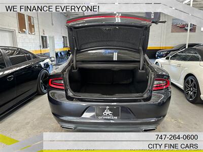 2016 Dodge Charger SXT   - Photo 30 - Panorama City, CA 91402