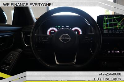 2022 Nissan Rogue Platinum - Photo 20 - Panorama City, CA 91402