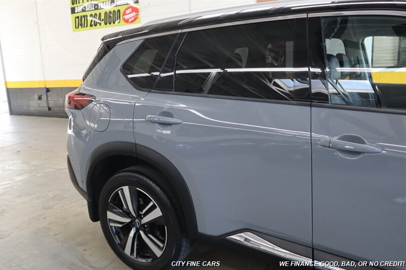 2022 Nissan Rogue Platinum - Photo 11
