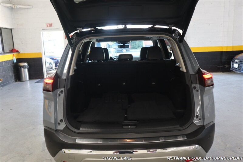 2022 Nissan Rogue Platinum - Photo 14