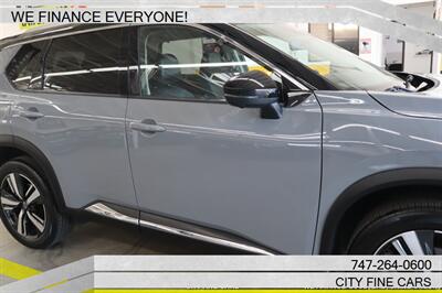 2022 Nissan Rogue Platinum - Photo 12 - Panorama City, CA 91402