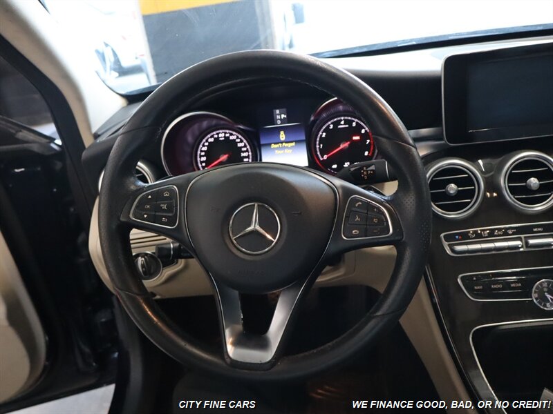 2017 Mercedes-Benz C 300   - Photo 20 - Panorama City, CA 91402