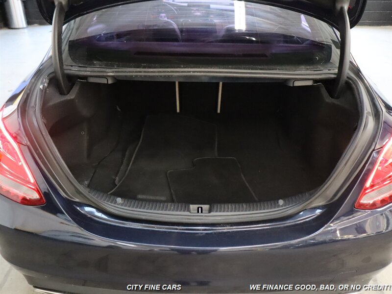 2017 Mercedes-Benz C 300   - Photo 28 - Panorama City, CA 91402