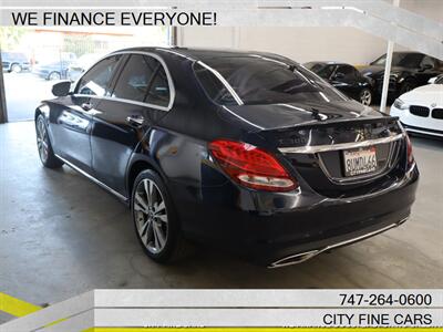 2017 Mercedes-Benz C 300   - Photo 7 - Panorama City, CA 91402