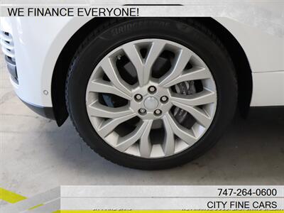 2018 Land Rover Range Rover HSE   - Photo 4 - Panorama City, CA 91402