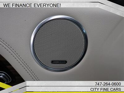 2018 Land Rover Range Rover HSE   - Photo 18 - Panorama City, CA 91402