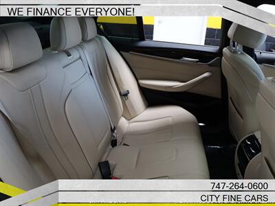 2018 BMW 530i   - Photo 29 - Panorama City, CA 91402