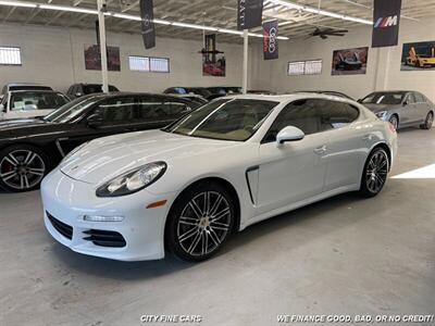 2015 Porsche Panamera   - Photo 3 - Panorama City, CA 91402