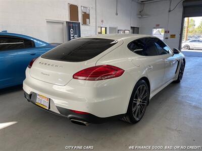 2015 Porsche Panamera   - Photo 10 - Panorama City, CA 91402