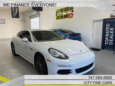 2015 Porsche Panamera   - Photo 14 - Panorama City, CA 91402