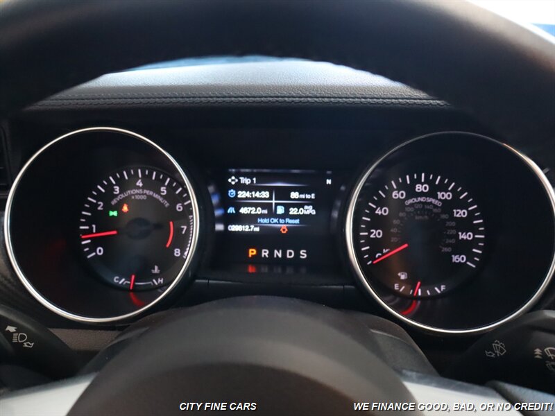 2020 Ford Mustang EcoBoost photo 20