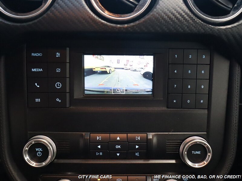 2020 Ford Mustang EcoBoost photo 21