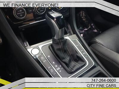 2017 Volkswagen Golf R   - Photo 25 - Panorama City, CA 91402