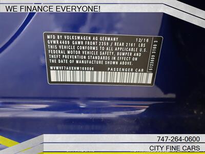 2017 Volkswagen Golf R   - Photo 35 - Panorama City, CA 91402