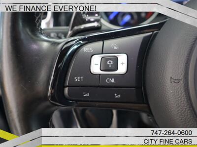 2017 Volkswagen Golf R   - Photo 18 - Panorama City, CA 91402