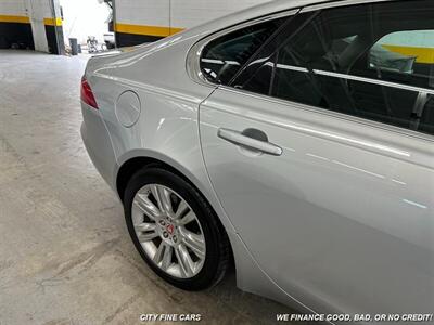 2016 Jaguar XF 35t Premium   - Photo 12 - Panorama City, CA 91402