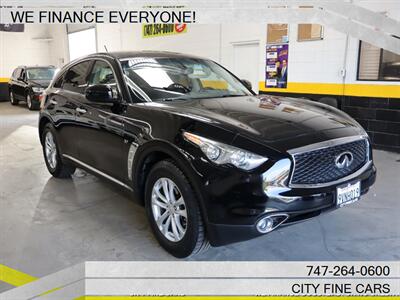 2017 INFINITI QX70   - Photo 12 - Panorama City, CA 91402