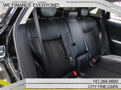 2017 INFINITI QX70   - Photo 32 - Panorama City, CA 91402