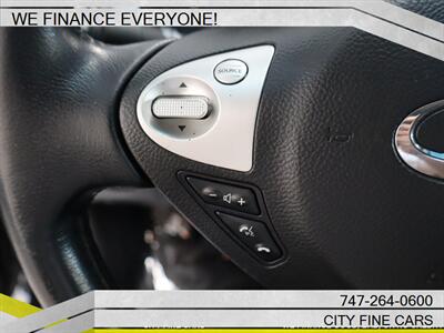 2017 INFINITI QX70   - Photo 16 - Panorama City, CA 91402