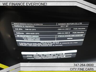 2017 INFINITI QX70   - Photo 35 - Panorama City, CA 91402