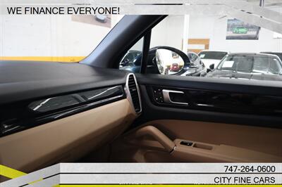 2019 Porsche Cayenne - Photo 20 - Panorama City, CA 91402