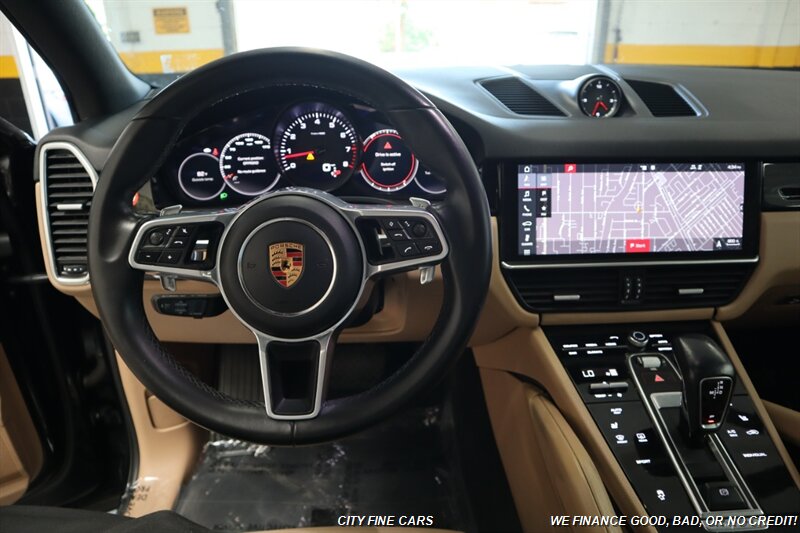 2019 Porsche Cayenne - Photo 13 - Panorama City, CA 91402