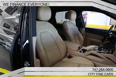 2019 Porsche Cayenne - Photo 29 - Panorama City, CA 91402