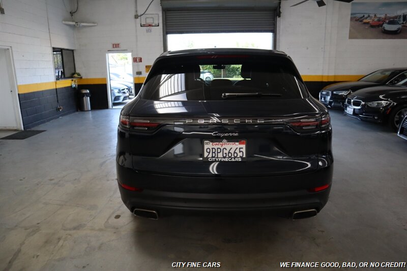 2019 Porsche Cayenne - Photo 7 - Panorama City, CA 91402