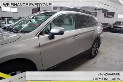 2017 Subaru Outback 2.5i Limited   - Photo 5 - Panorama City, CA 91402