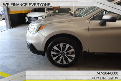 2017 Subaru Outback 2.5i Limited   - Photo 3 - Panorama City, CA 91402