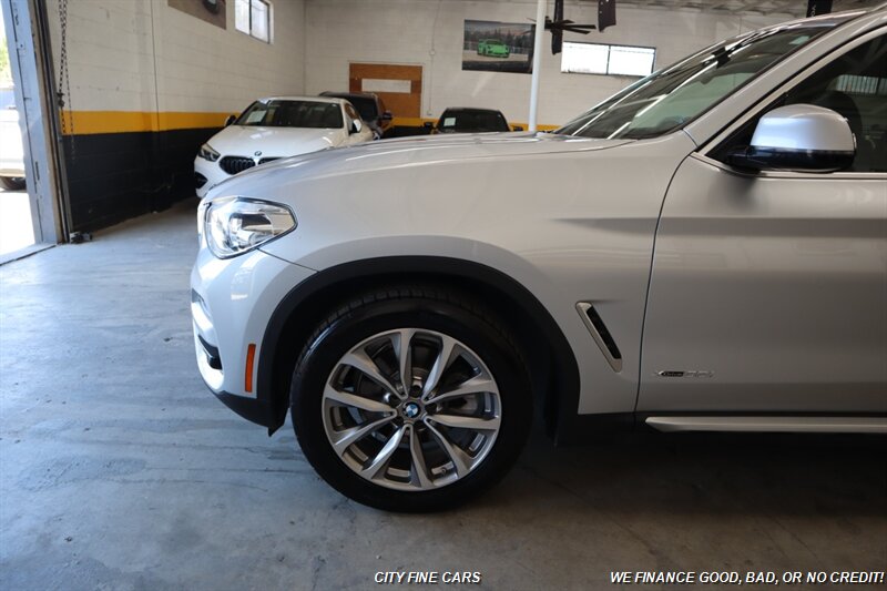 2018 BMW X3 xDrive30i - Photo 3