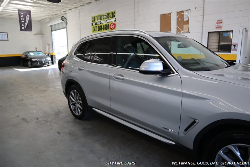 2018 BMW X3 xDrive30i - Photo 11