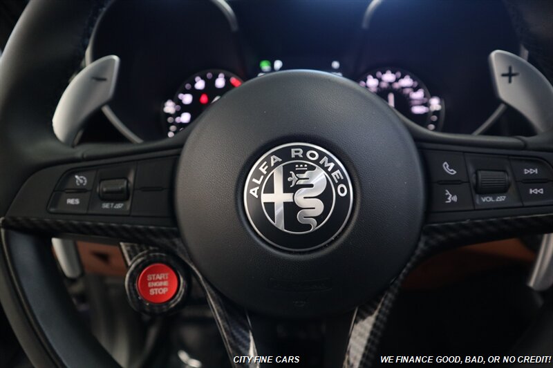 2019 Alfa Romeo Giulia Ti - Photo 17 - Panorama City, CA 91402