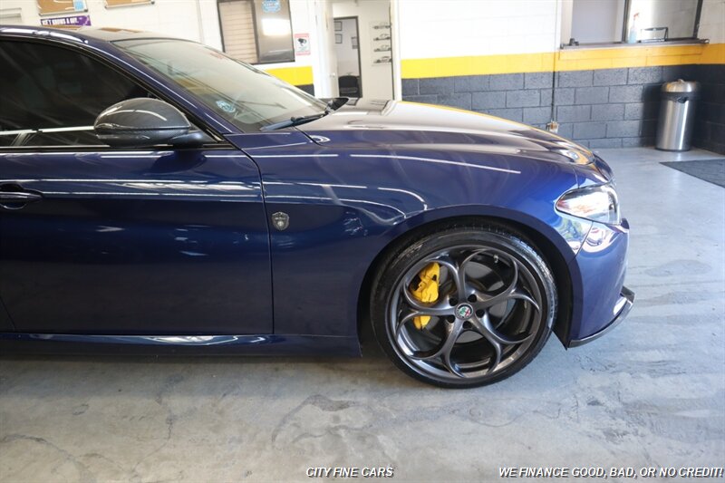 2019 Alfa Romeo Giulia Ti - Photo 12 - Panorama City, CA 91402