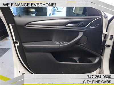 2022 BMW X4 xDrive30i   - Photo 15 - Panorama City, CA 91402