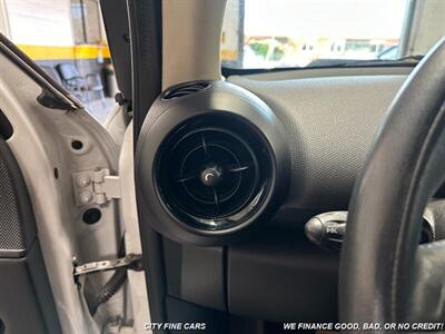 2014 MINI Paceman Cooper   - Photo 21 - Panorama City, CA 91402