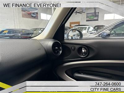 2014 MINI Paceman Cooper   - Photo 26 - Panorama City, CA 91402